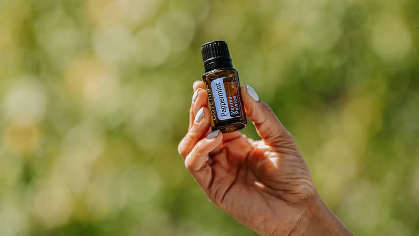 Huile essentielle de menthe poivrée